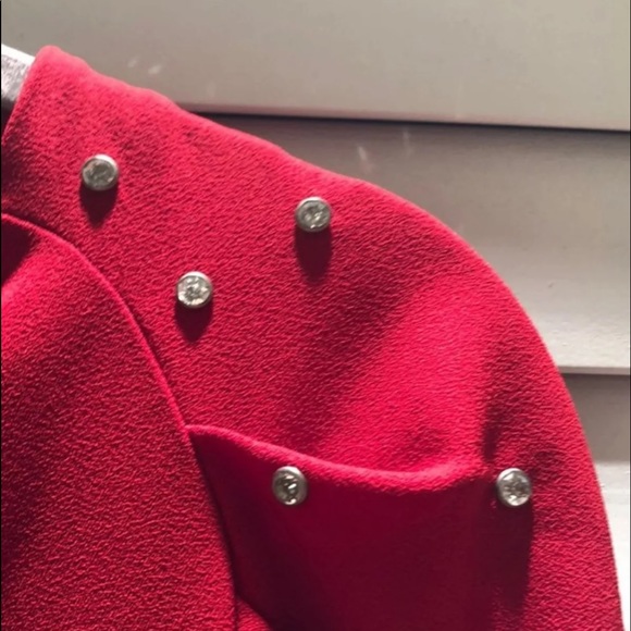 Zara - Picture 3 of 6